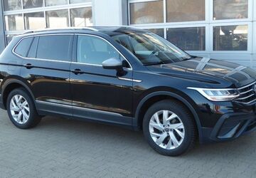 VW Tiguan Allspace 32.100 km 32.650 &euro; Diepenau 31603