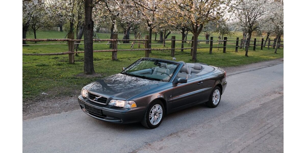 Volvo C70 83.500 km 9.500 &euro; Kirchlengern 32278