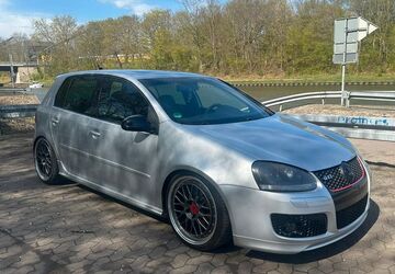 VW Golf 153.000 km 10.500 &euro; Minden 32427