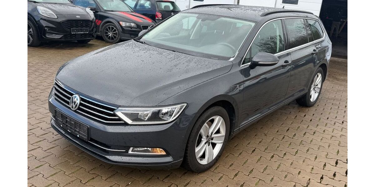 VW Passat Variant 217.000 km 10.900 &euro; Löhne Mennighüffen 32584