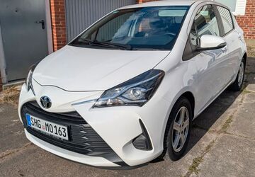 Toyota Yaris 73.000 km 10.999 &euro; Stolzenau 31592