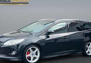 Ford Focus 153.783 km 7.999 &euro; Löhne 32584