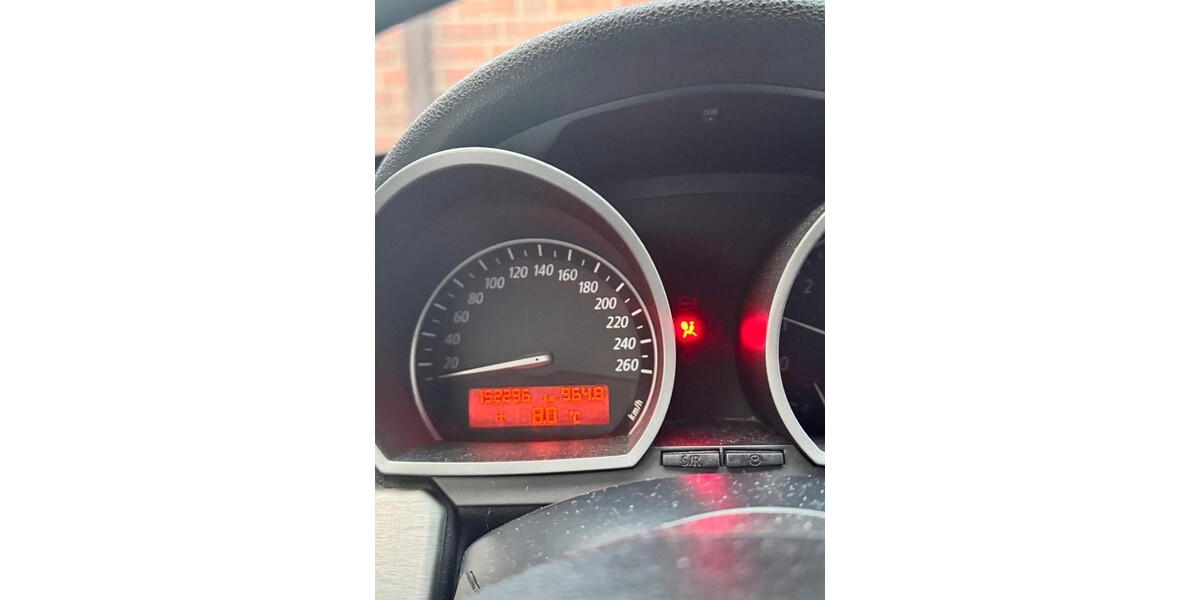 BMW Z4 153.000 km 8.999 &euro; Minden 32423