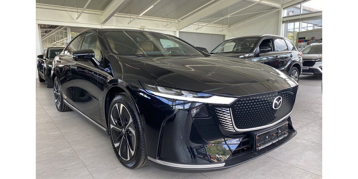 Mazda 6e 3.000 km 42.500 &euro; Rinteln 31737