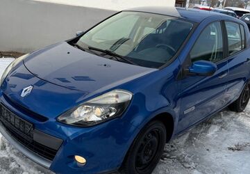 Renault Clio 176.000 km 2.000 &euro; Löhne Mennighüffen 32584
