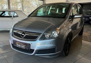 Opel Zafira 131.375 km 3.599 &euro; Löhne 32584