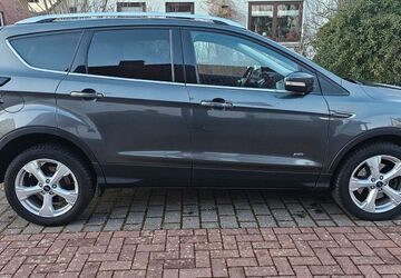 Ford Kuga 111.000 km 16.500 &euro; Stadthagen 31655