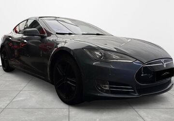Tesla Model S 208.900 km 18.999 &euro; Espelkamp 32339