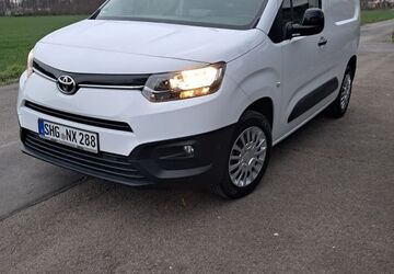 Toyota Proace City 15.270 km 17.900 &euro; Seggebruch 31691