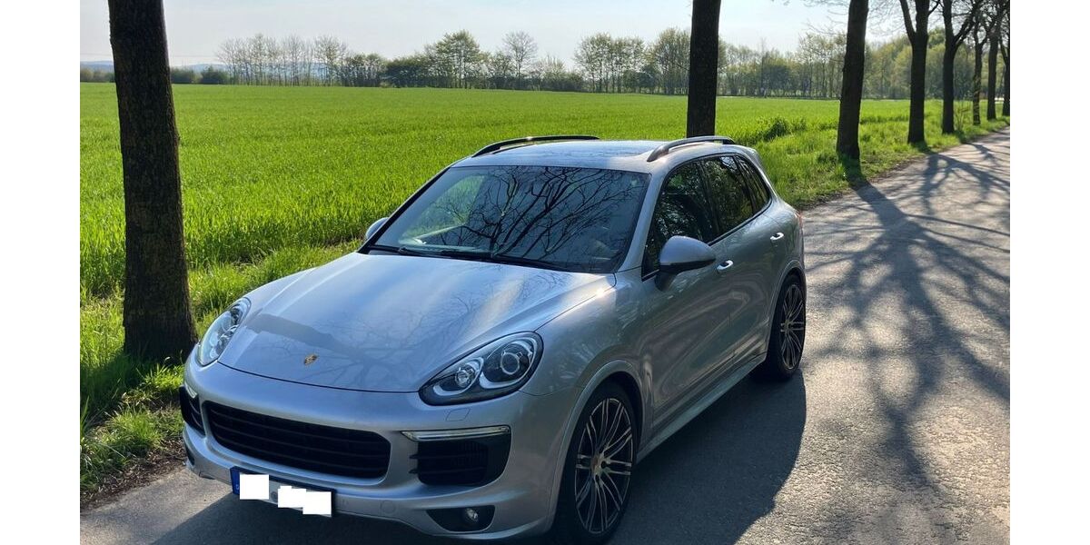 Porsche Cayenne 106.900 km 41.900 &euro; Bad Salzuflen 32108