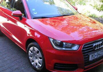 Audi A1 64.000 km 8.800 &euro; Minden 32425