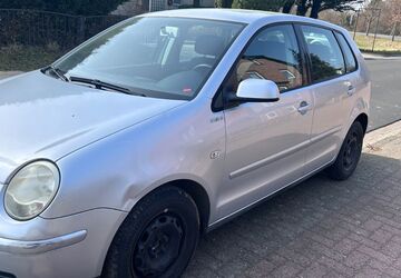 VW Polo 121.600 km 1.600 &euro; Helpsen 31691