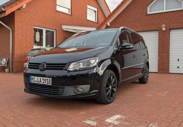 VW Touran 202.503 km 8.500 &euro; Espelkamp 32339