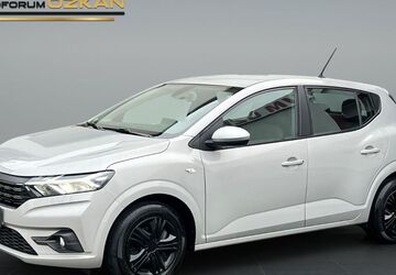 Dacia Sandero 79.906 km 8.499 &euro; Löhne 32584