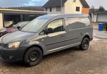 VW Caddy Maxi 302.431 km 8.999 &euro; Bad Oeynhausen 32547