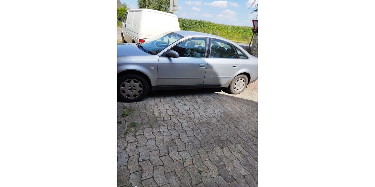 Audi A6 233.000 km 1.500 &euro; Bückeburg 31675