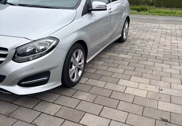 Mercedes-Benz B 180 258.916 km 5.500 &euro; Minden 32427
