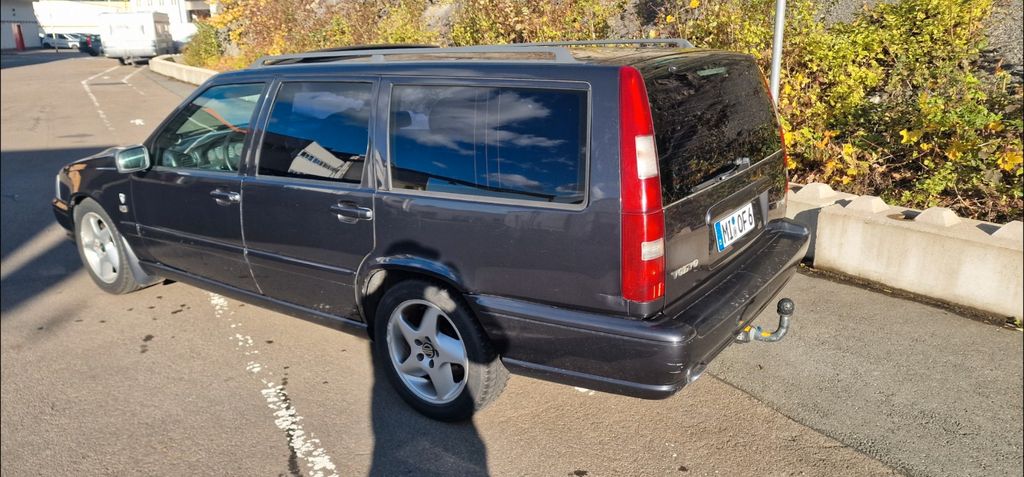 Volvo V70 371.544 km 2.700 &euro; Porta Westfalica 32457