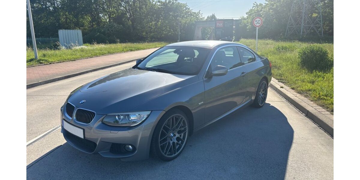 BMW 330 155.000 km 16.100 &euro; Minden 32423
