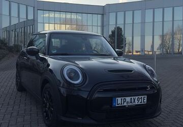 Mini Cooper SE 30.000 km 18.790 &euro; Bad Salzuflen 32108