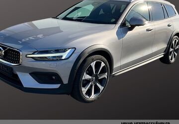 Volvo V60 Cross Country 92.267 km 34.900 &euro; Lübbecke 32312