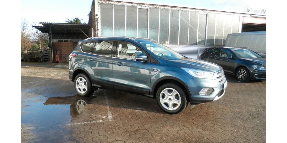 Ford Kuga 60.207 km 15.990 &euro; Bünde 32257