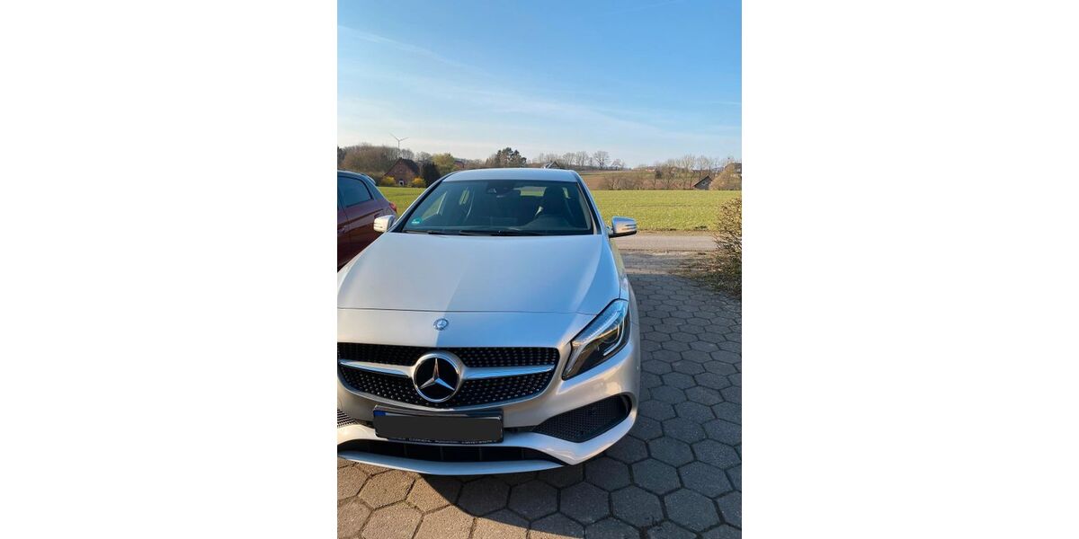 Mercedes-Benz A 180 127.000 km 14.999 &euro; Minden 32427