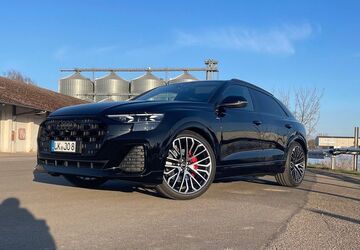 Audi Q8 1.500 km 99.960 &euro; Hille 32479