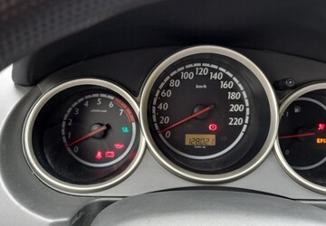 Honda Jazz 128.500 km 2.300 &euro; Herford 32052