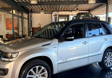 Suzuki Grand Vitara 156.500 km 9.195 &euro; Herford 32049