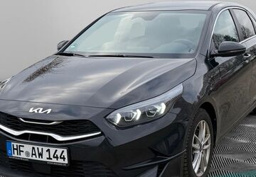 Kia ceed / Ceed 2.001 km 24.670 &euro; Herford 32051