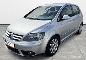 VW Golf 93.900 km 4.990 &euro; stadthagen 31655