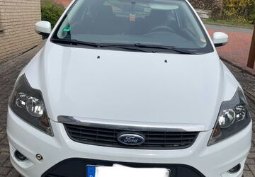 Ford Focus 180.156 km 2.900 &euro; Kalletal 32689