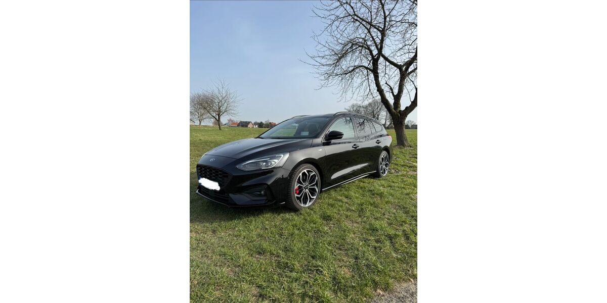 Ford Focus 77.000 km 19.990 &euro; Löhne 32584