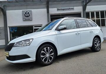 Skoda Fabia 71.040 km 9.580 &euro; Extertal 32699