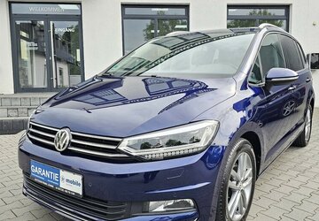 VW Touran 1.4 TSI Comfortline NAVI PANO LED AHK 69.950 km 21.490 &euro; Löhne 32584