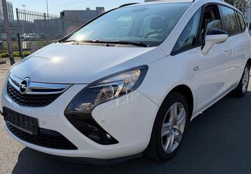 Opel Zafira 83.000 km 8.490 &euro; Minden 32425