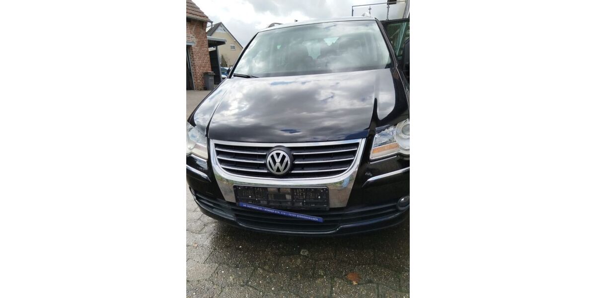 VW Touran 309.000 km 2.800 &euro; Hüllhorst 32609