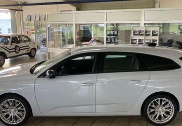 Peugeot 308 6.000 km 26.900 &euro; Lemgo 32657