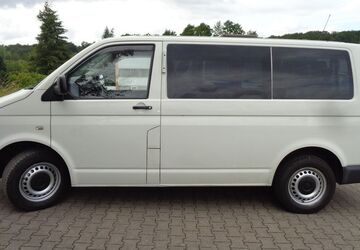 VW T5 Transporter 157.000 km 13.090 &euro; Kalletal OT Langenholzha 32689