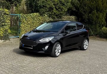 Ford Fiesta 79.400 km 10.999 &euro; Enger 32130