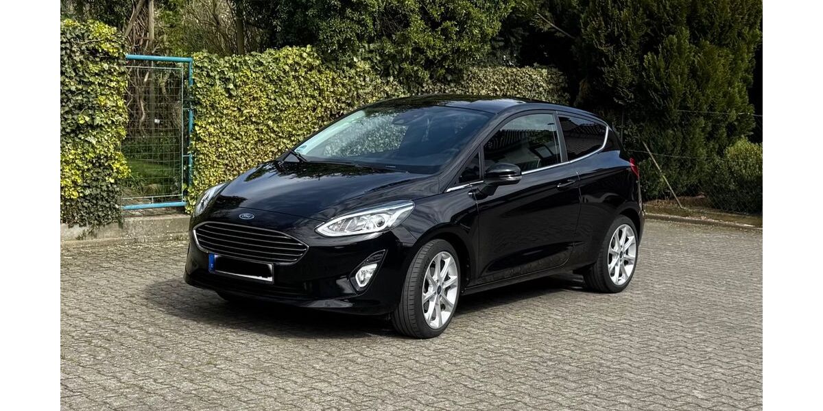 Ford Fiesta 79.400 km 10.999 &euro; Enger 32130