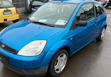 Ford Fiesta 205.900 km 1.890 &euro; Minden 32425