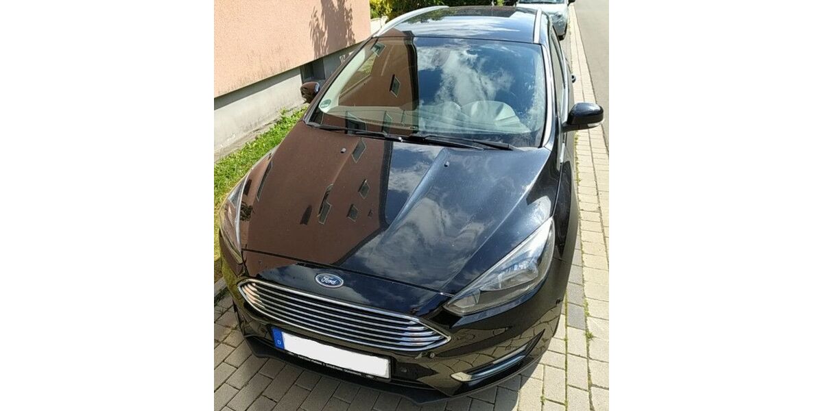 Ford Focus 113.895 km 7.700 &euro; Lemgo 32657