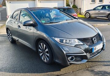 Honda Civic 206.000 km 9.100 &euro; Herford 32049