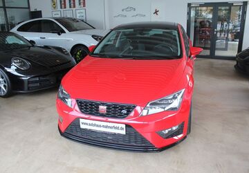 Seat Leon 63.880 km 11.990 &euro; Löhne 32584