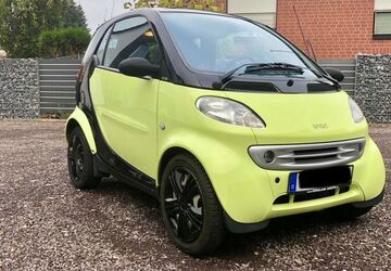Smart ForTwo 106.000 km 1.200 &euro; Löhne 32584