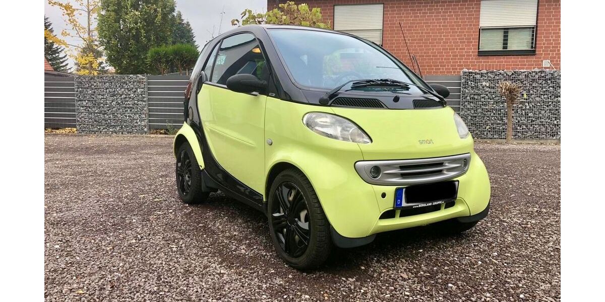 Smart ForTwo 106.000 km 1.200 &euro; Löhne 32584