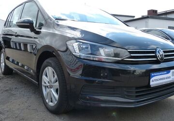 VW Touran 194.500 km 17.500 &euro; Bünde 32257