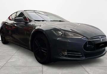 Tesla Model S 208.900 km 18.999 &euro; Espelkamp 32339